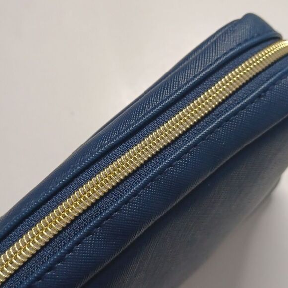 GRAFF KOREAN AIR FIRST CLASS POUCH - Picture 9 of 9